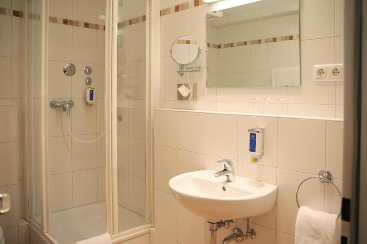 Isar City Pension Мюнхен Екстериор снимка